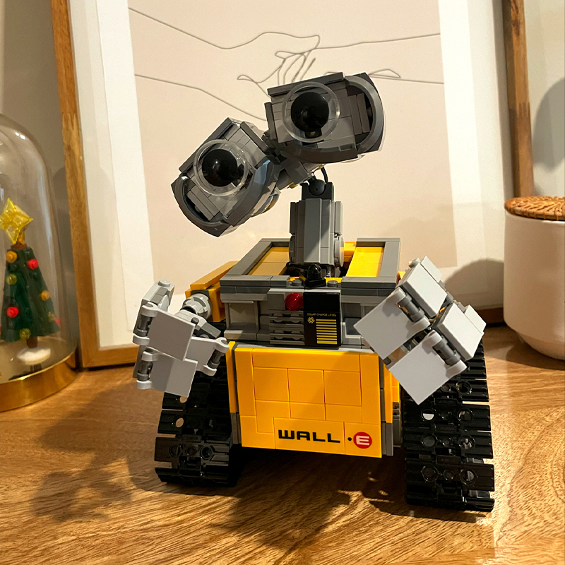 Customized 8886 Wall-E Ideas "Disney" Robot Ideas 677±pcs Building Block Brick 21303 from China