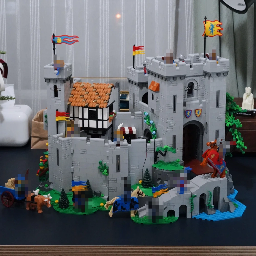 {Pre-order}KING 85666 Lion Knight's Castle Creator Modular Building 10305 Building Block Brick Toy 4514±pcs From Europe 3-7 Days Delivery.