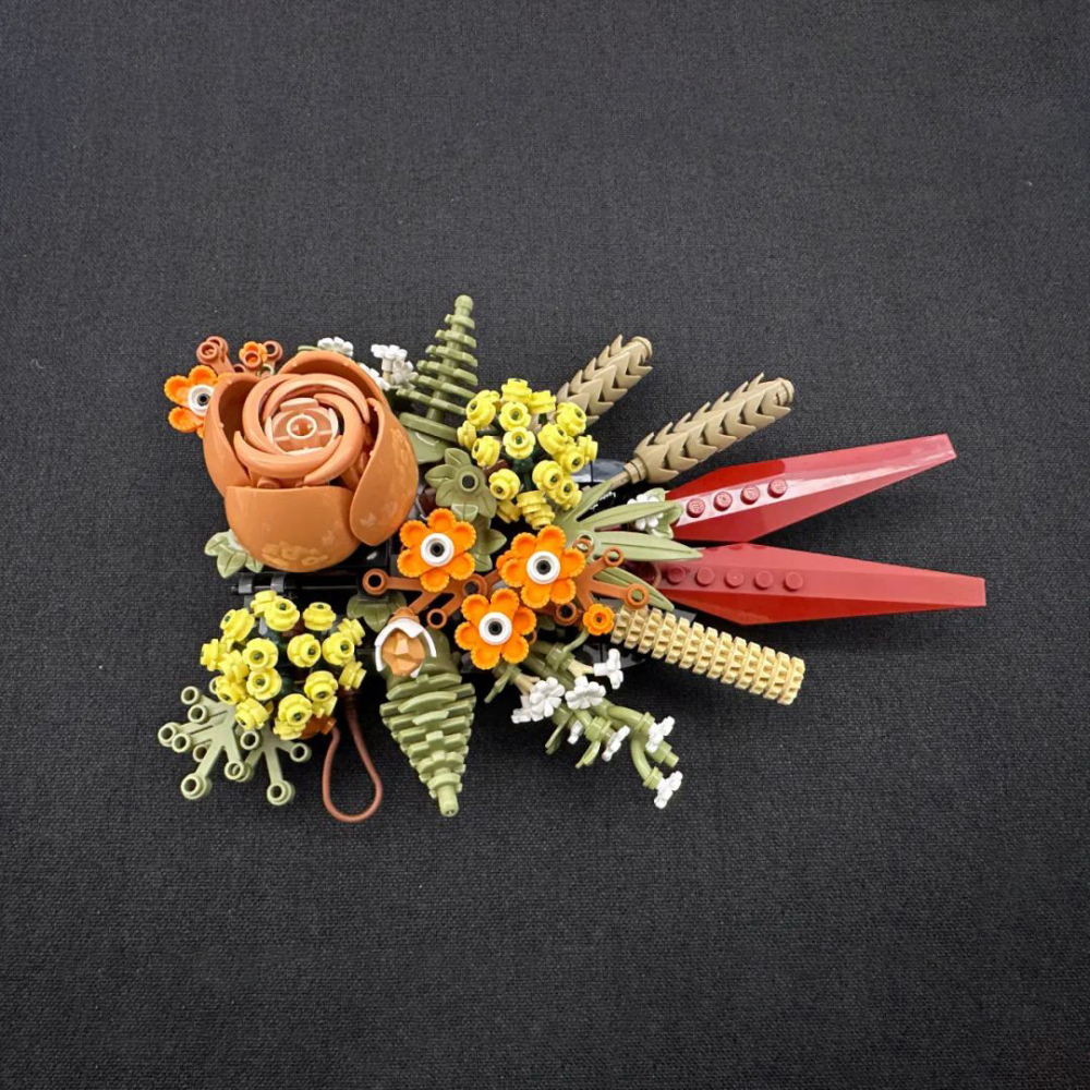 Custom 99032 Botanical Collection Dried Flower Centrepiece Creator Building Blocks 812±pcs Bricks 10314 from China.
