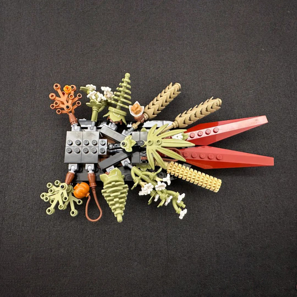 Custom 99032 Botanical Collection Dried Flower Centrepiece Creator Building Blocks 812±pcs Bricks 10314 from China.