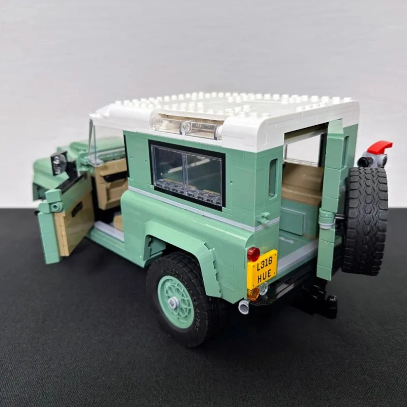 {Pre-Order}E0090 Technic Land Rover Defender 90 Car Building Blocks 2336±pcs Bricks 10317 from China.