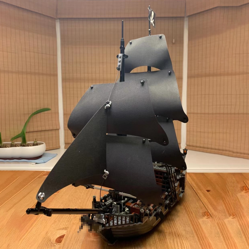 {Pre-order}SX A16006 The Black Pearl Pirate of the Caribbean 4184 Building Block Brick 804±pcs from USA 3-7 Days Delivery.