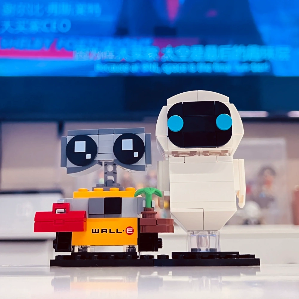 Robotics EVE & WALL-E BrickHeadz 40619