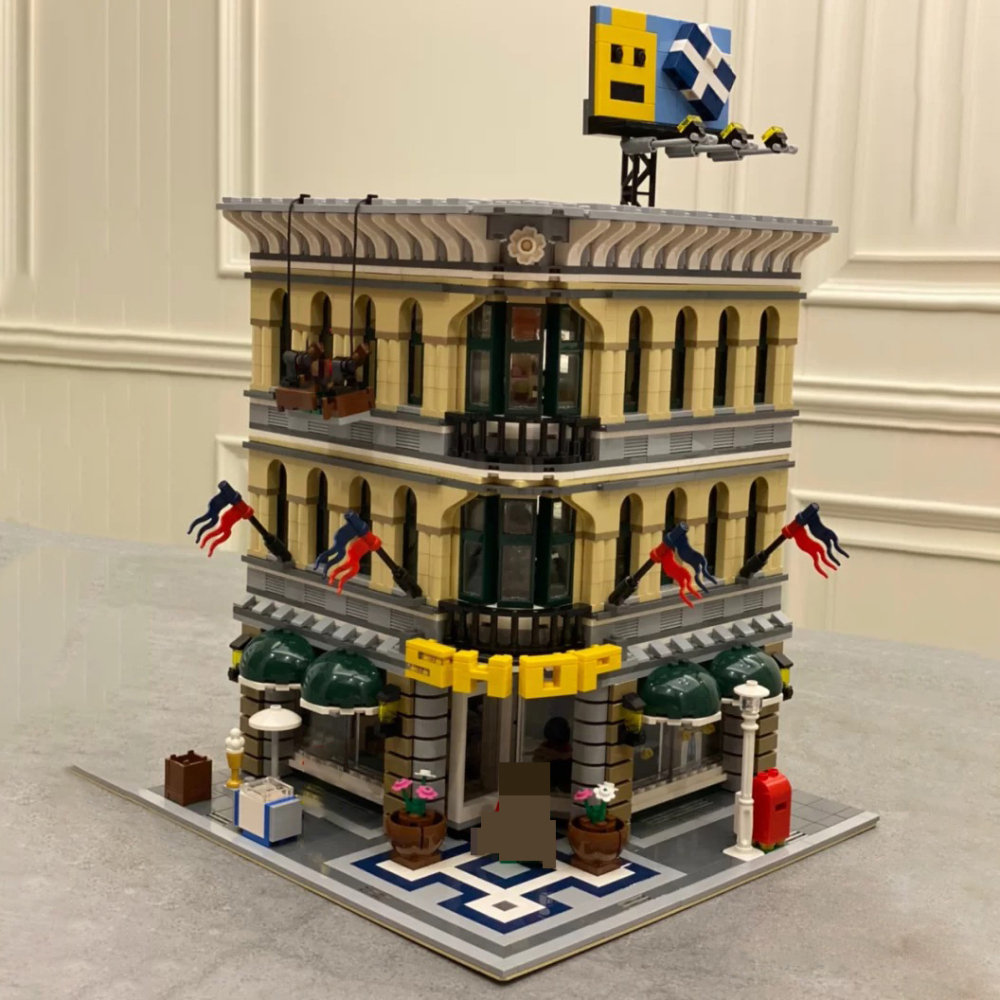 Grand Emporium Creator Building Blocks 2182±pcs Bricks 10211 From China