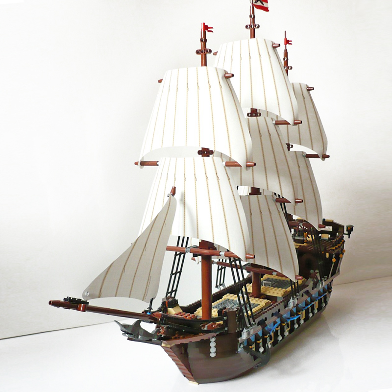 Imperial Flagship Caribbean Pirate Series Creator Expert 1664pcs Form Europe 3-7 Days