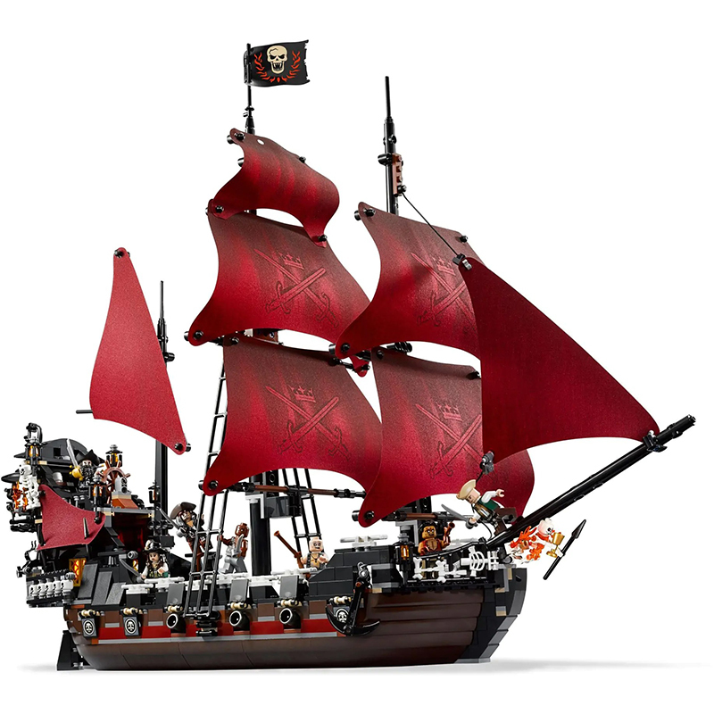 Pirates of the Caribbean Queen Anne's Revenge Ship 4195 Building Blocks1097±pcs Bricks Model Toys From Europe 3-7 Days Delivery.