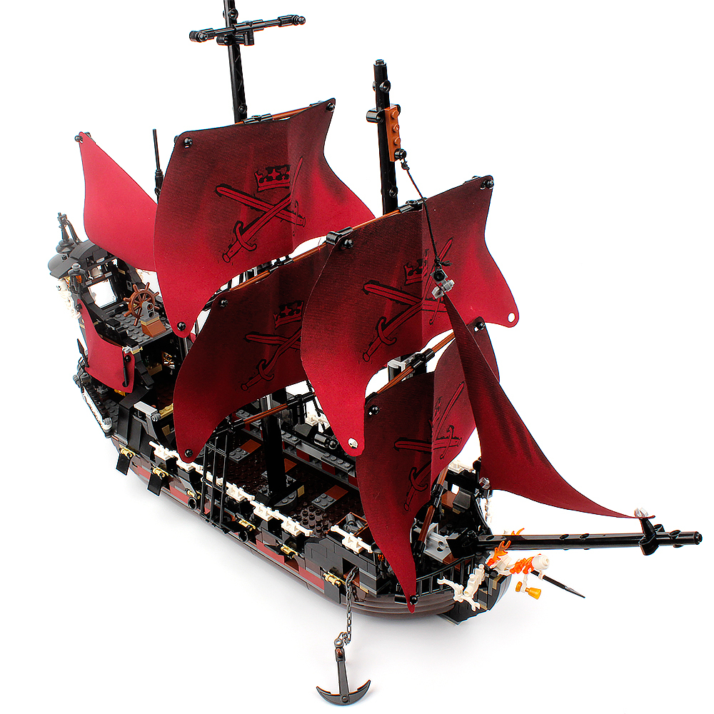 Pirates of the Caribbean Queen Anne's Revenge Ship 4195 Building Blocks1097±pcs Bricks Model Toys From Europe 3-7 Days Delivery.