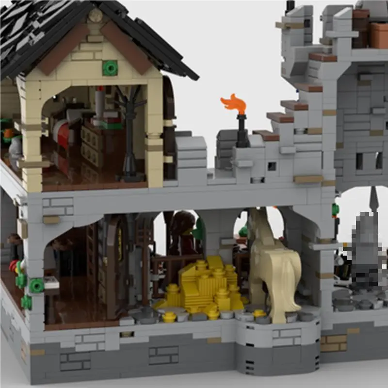 MOC-124794 Medieval Harbor Castle Creator