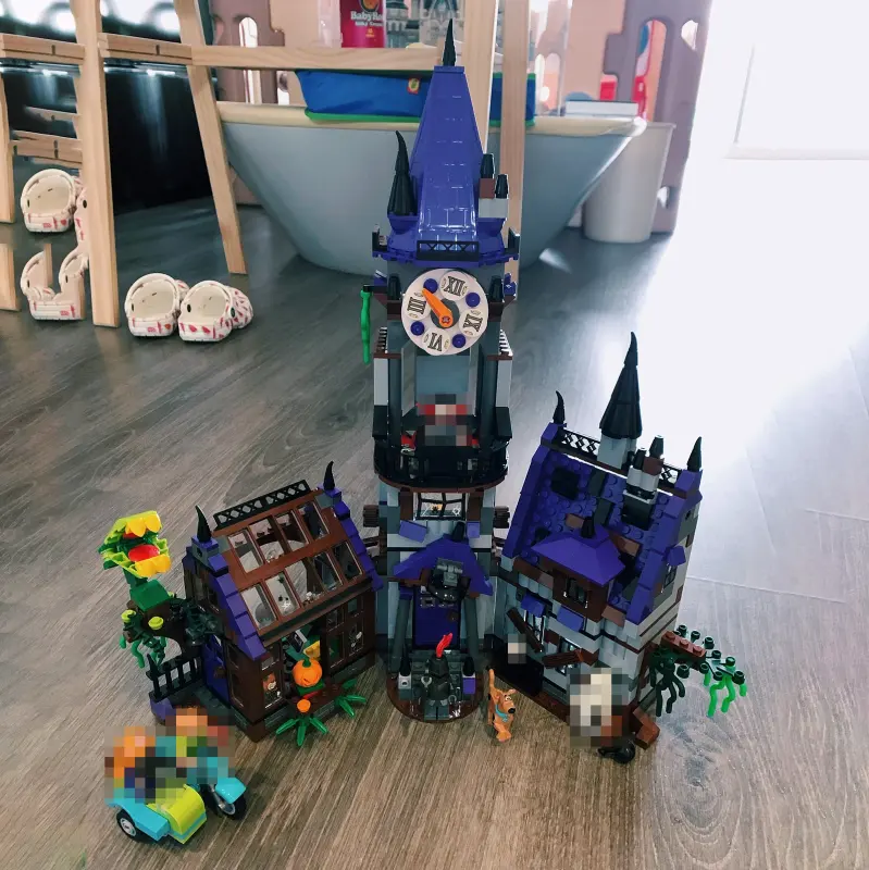 Custom 10432 Movie Series Scooby Doo Mystery Mansion Building Blocks Bricks 860±pcs Bricks 75904 From China
