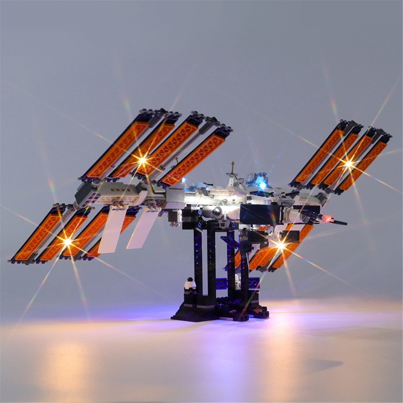 LED Lighting Kit for International Space Station 21321