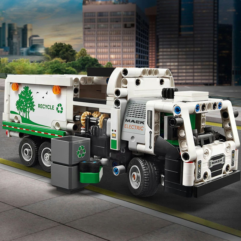 Mack LR Garbage Truck Technic  42167