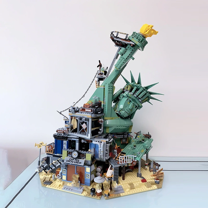 Welcome to Apocalypseburg 2 Movie & Games 70840