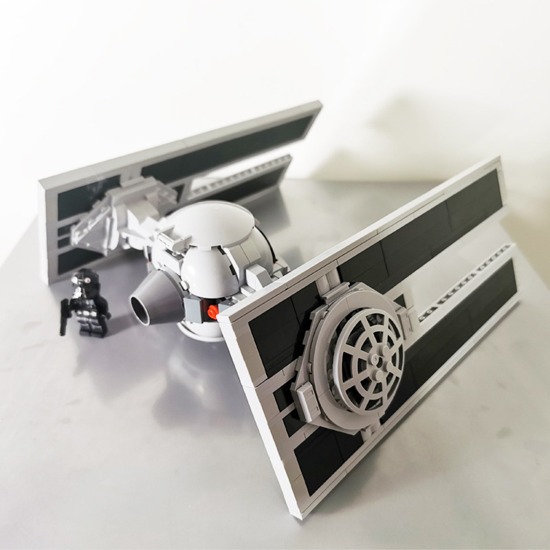 MOC 100537 TIE Droid