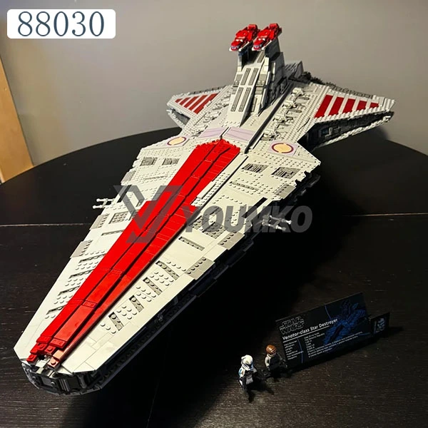 UCS Venator-class Republic Attack Cruiser Star Wars 75367