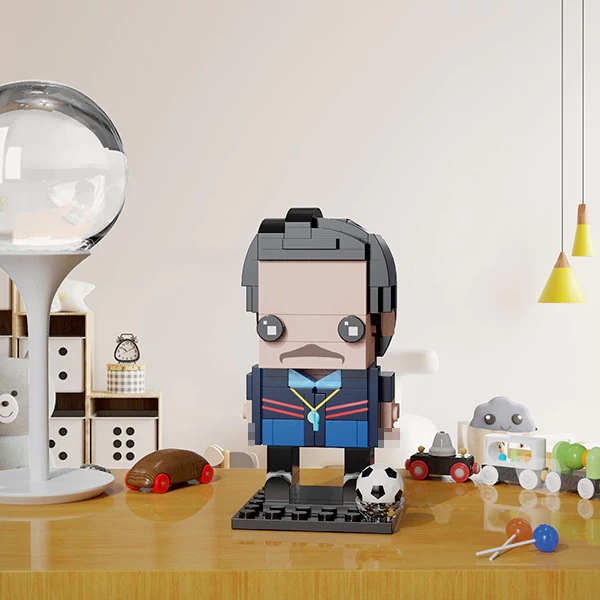 MOC F-C9927 Football Coach Ted Lasso