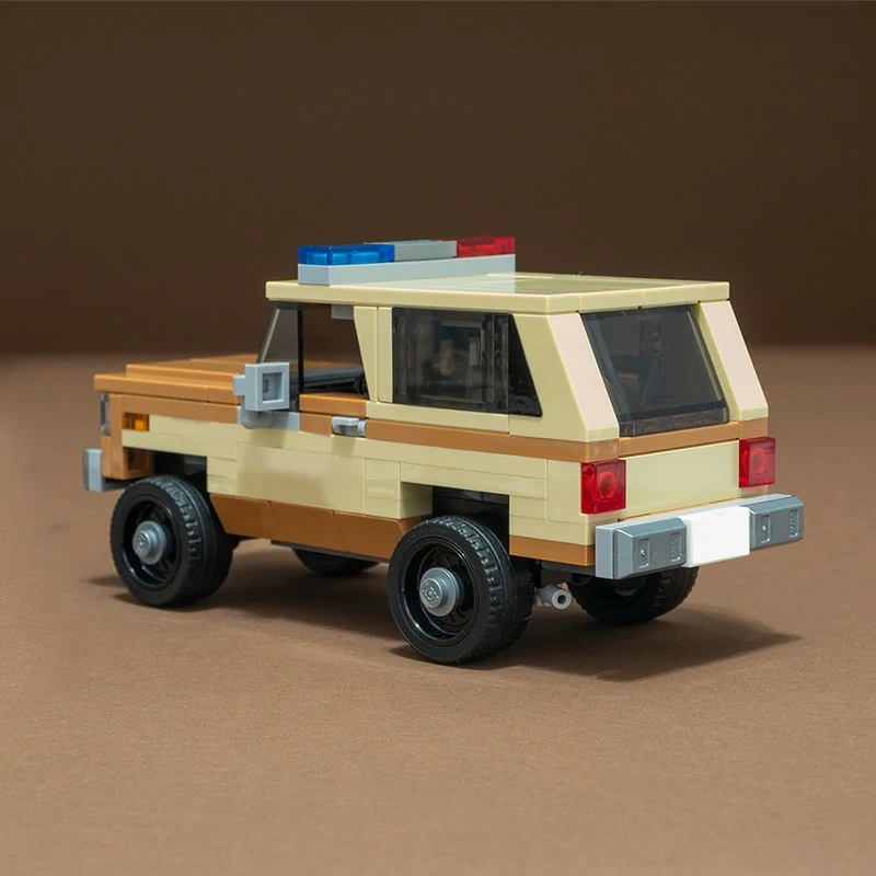 MOC 118520 Stranger Things Jim Hopper's Chevy K5 Blazer