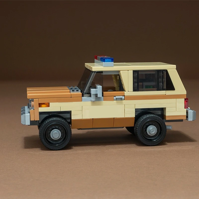 MOC 118520 Stranger Things Jim Hopper's Chevy K5 Blazer