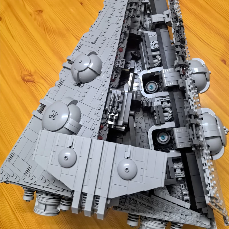 Constrictor II Interdictor Cruiser – LEGO Star Wars Cruiser MOC