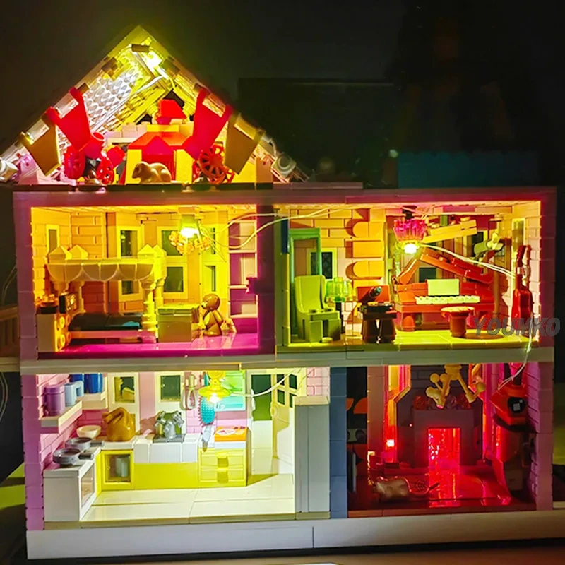 MOC F-C10017 The Pink Palace Apartment From Coraline