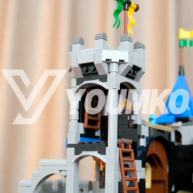 [Deal] Studio MOC 148389 Fortress of Lakeside County