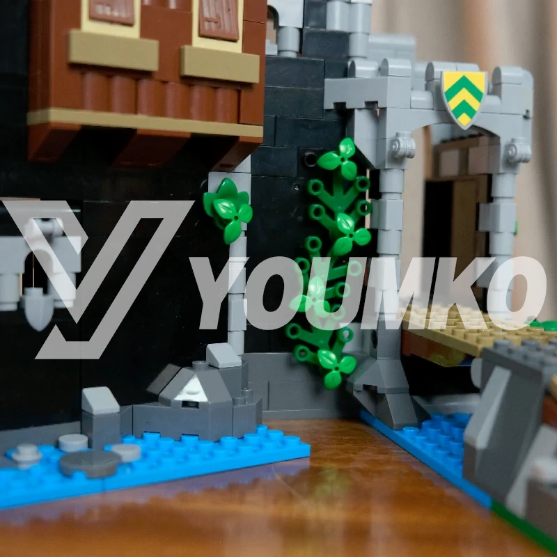 [Deal] Studio MOC 148389 Fortress of Lakeside County