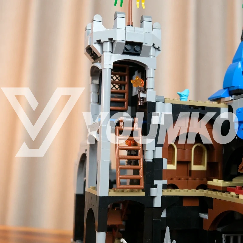 [Deal] Studio MOC 148389 Fortress of Lakeside County