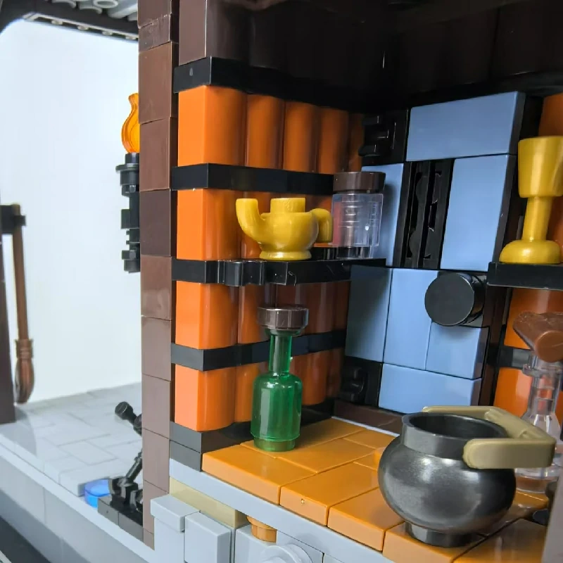 Studio MOC 89142 Krylhan Castle