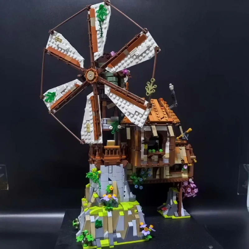 Studio MOC 910003 Mountain Windmill