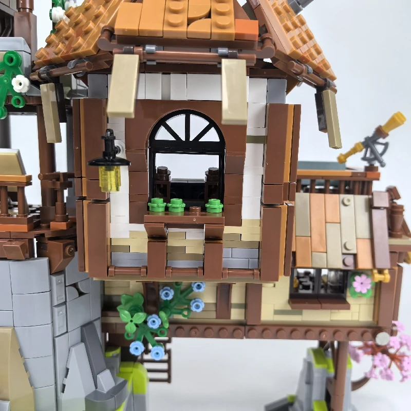 Studio MOC 910003 Mountain Windmill