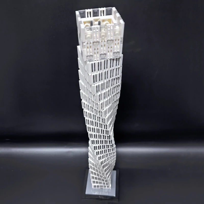 Studio MOC 152436 Cayan Tower Infinity Tower Dubai 1:800 Scale