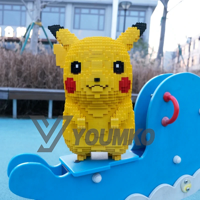 Studio MOC 000002 Pikachu Life size Pokémon