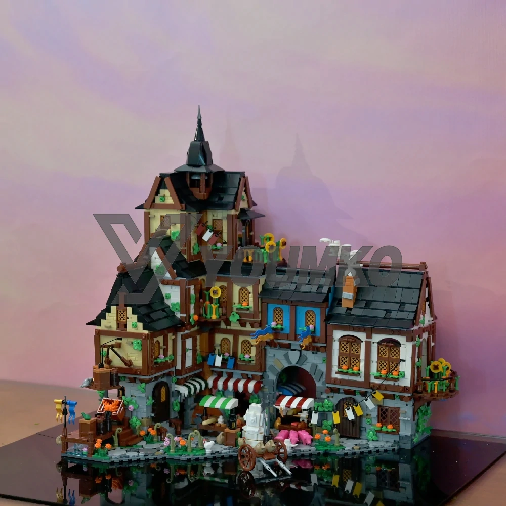 Studio MOC 134085 Medieval Town Centre Europe Warehouse Express