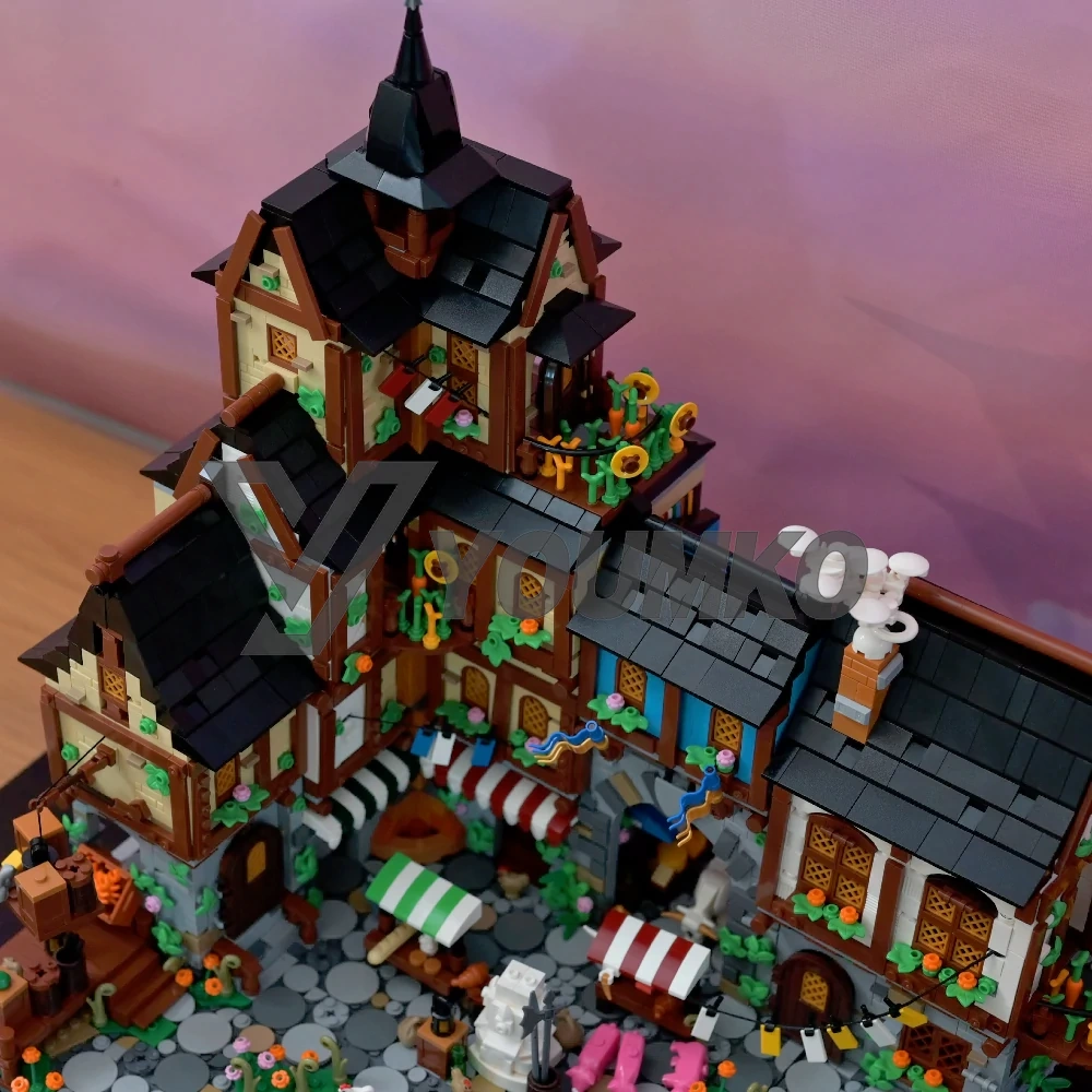 Studio MOC 134085 Medieval Town Centre Europe Warehouse Express