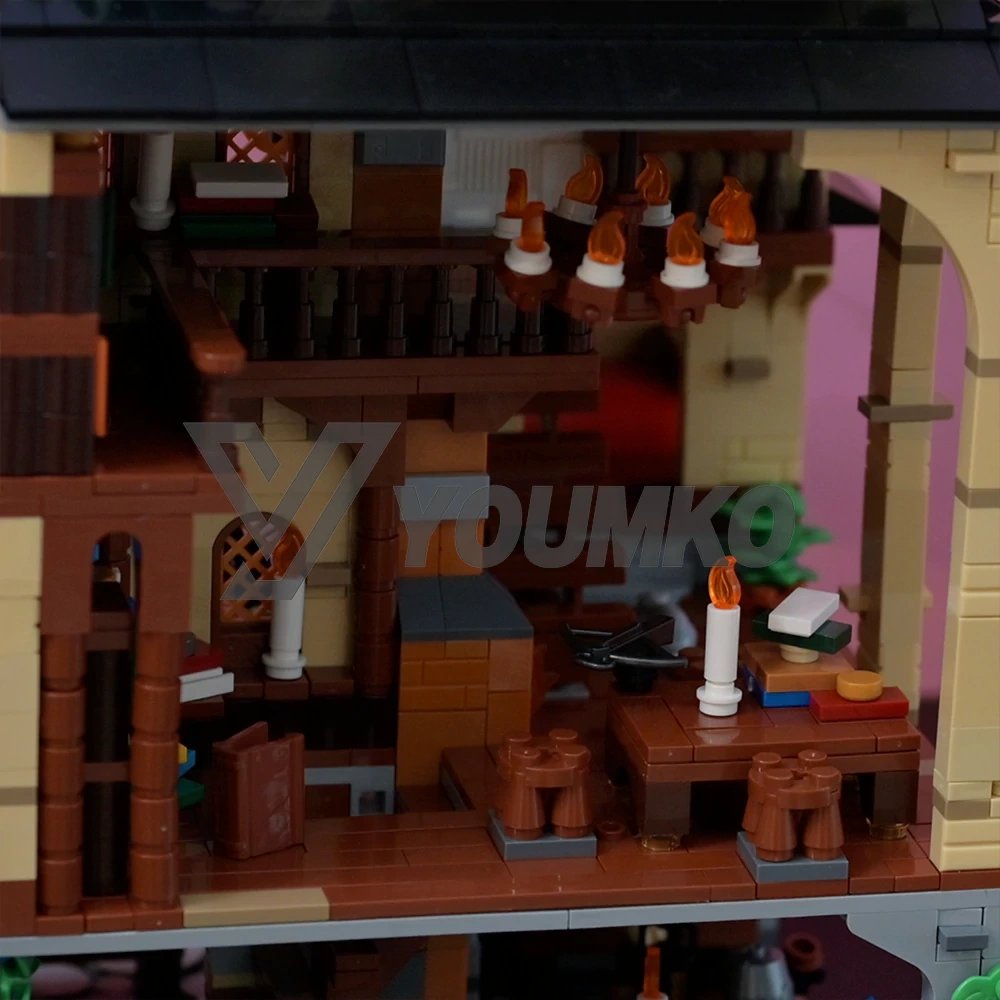 Studio MOC 134085 Medieval Town Centre Europe Warehouse Express