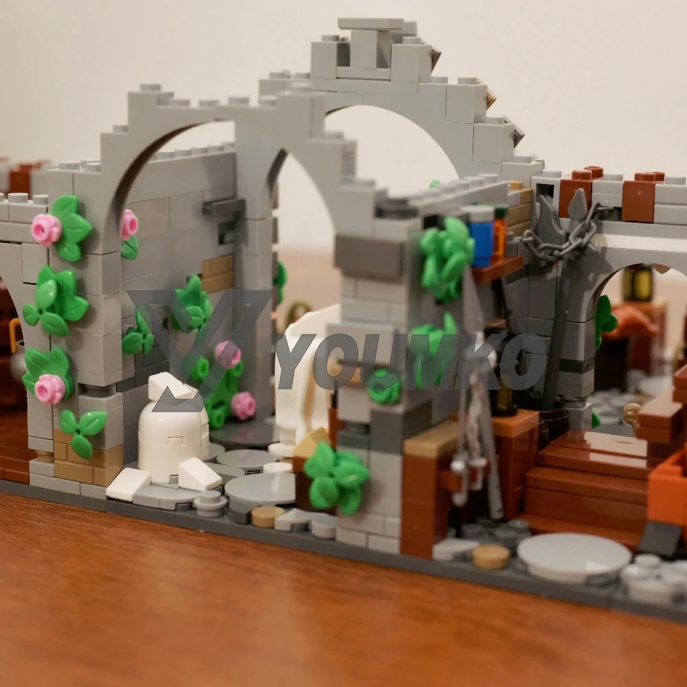 Studio MOC 134085 Medieval Town Centre Europe Warehouse Express