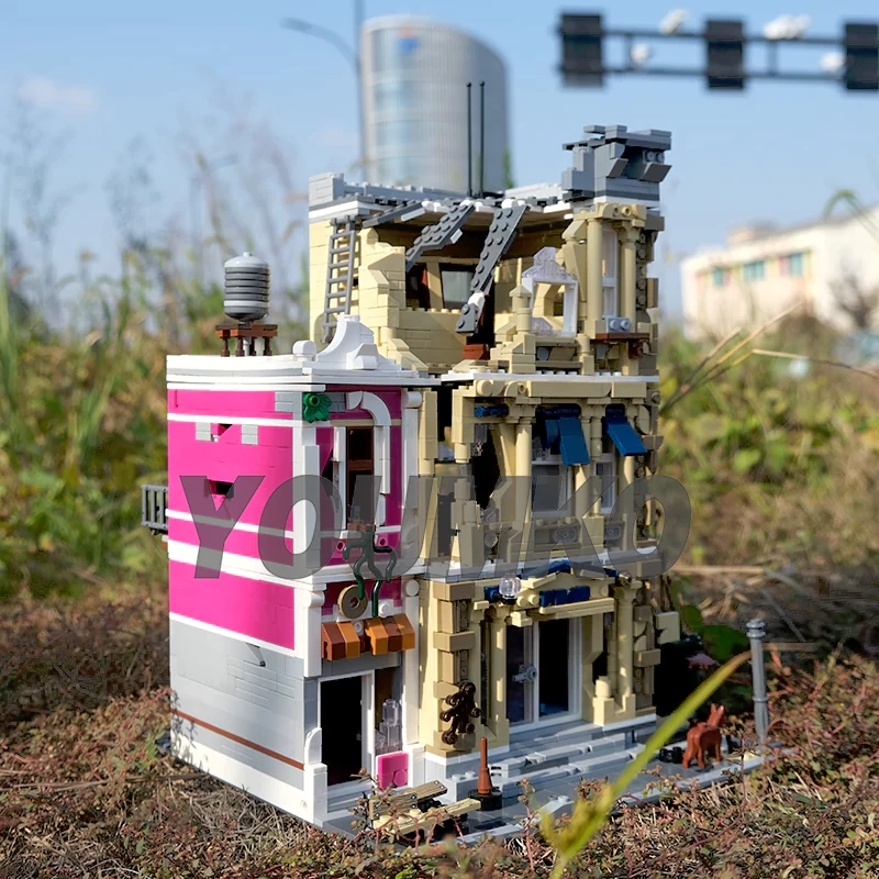 Studio MOC 66832 Apocalypse Police Station Europe Warehouse Express