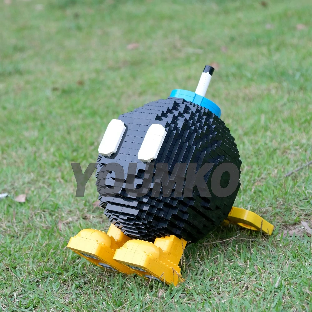 Studio MOC 000009 Super Mario Bros Angry Bob-Omb