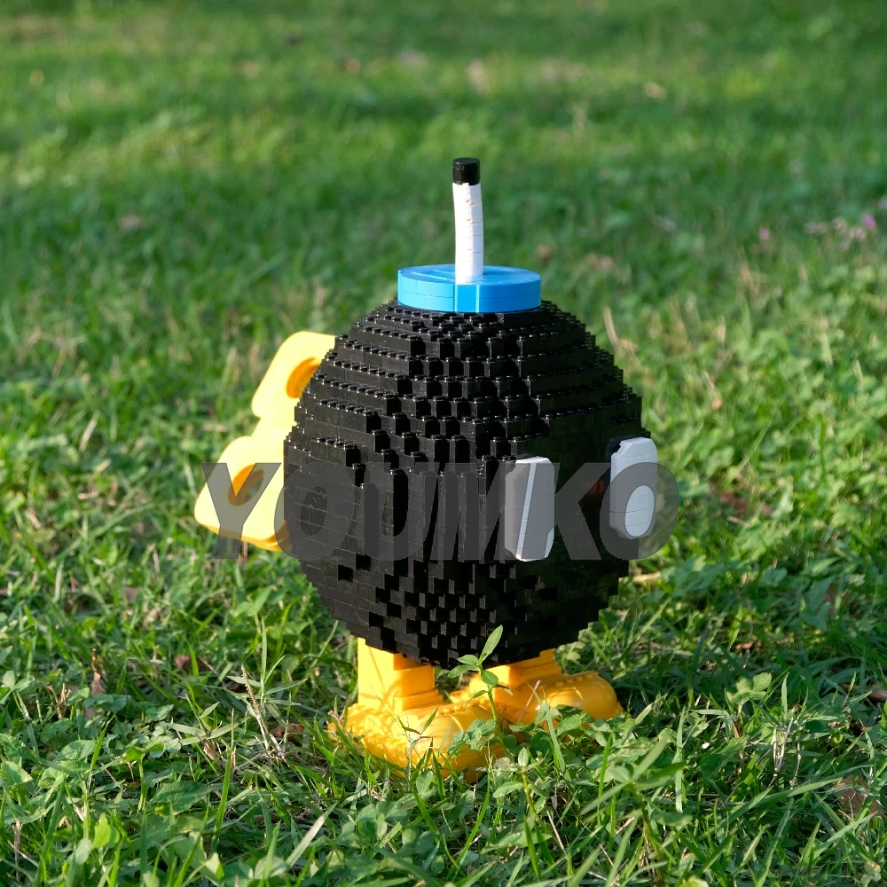 Studio MOC 000009 Super Mario Bros Angry Bob-Omb
