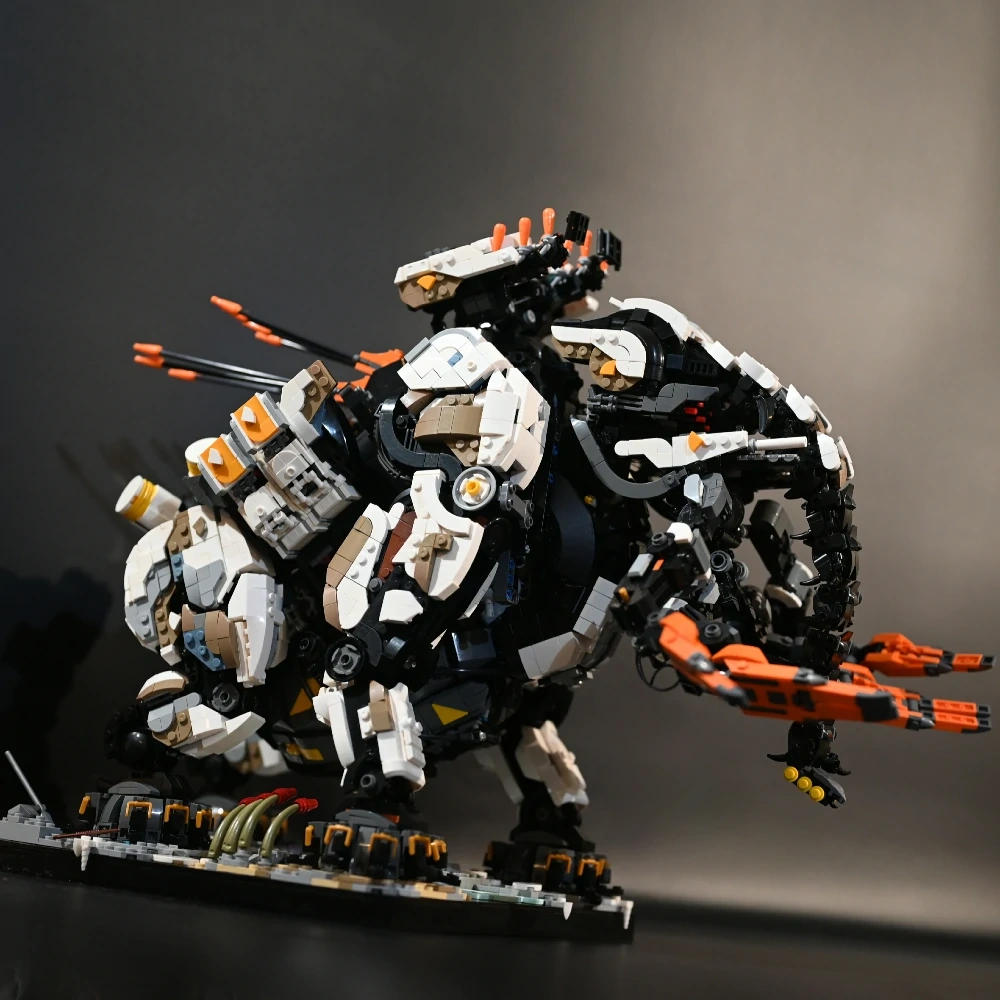 MOC 125383 Horizon Forbidden West Tremortusk