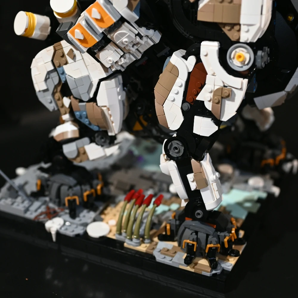 MOC 125383 Horizon Forbidden West Tremortusk