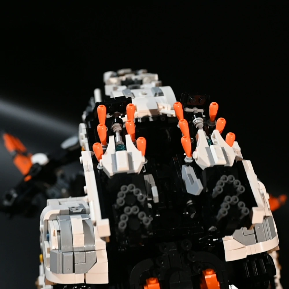 MOC 125383 Horizon Forbidden West Tremortusk
