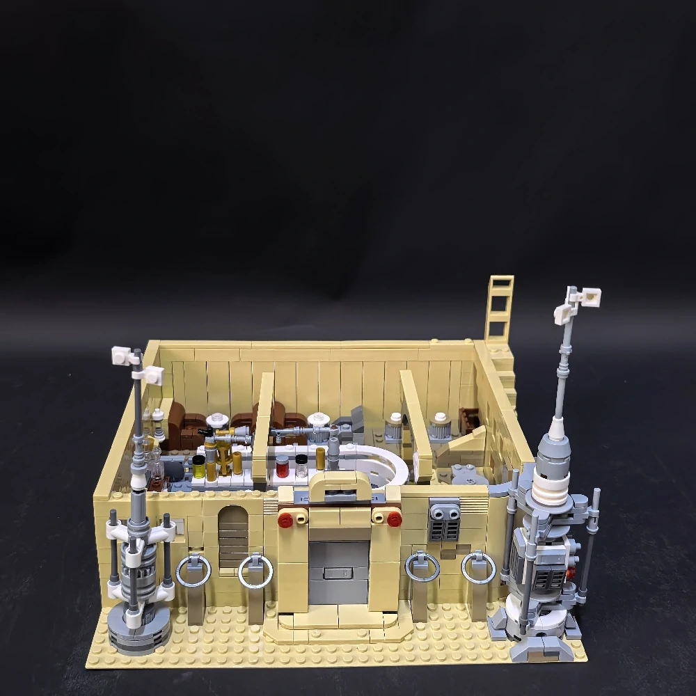 MOC 183202 Mos Eisley Cantina LEGO