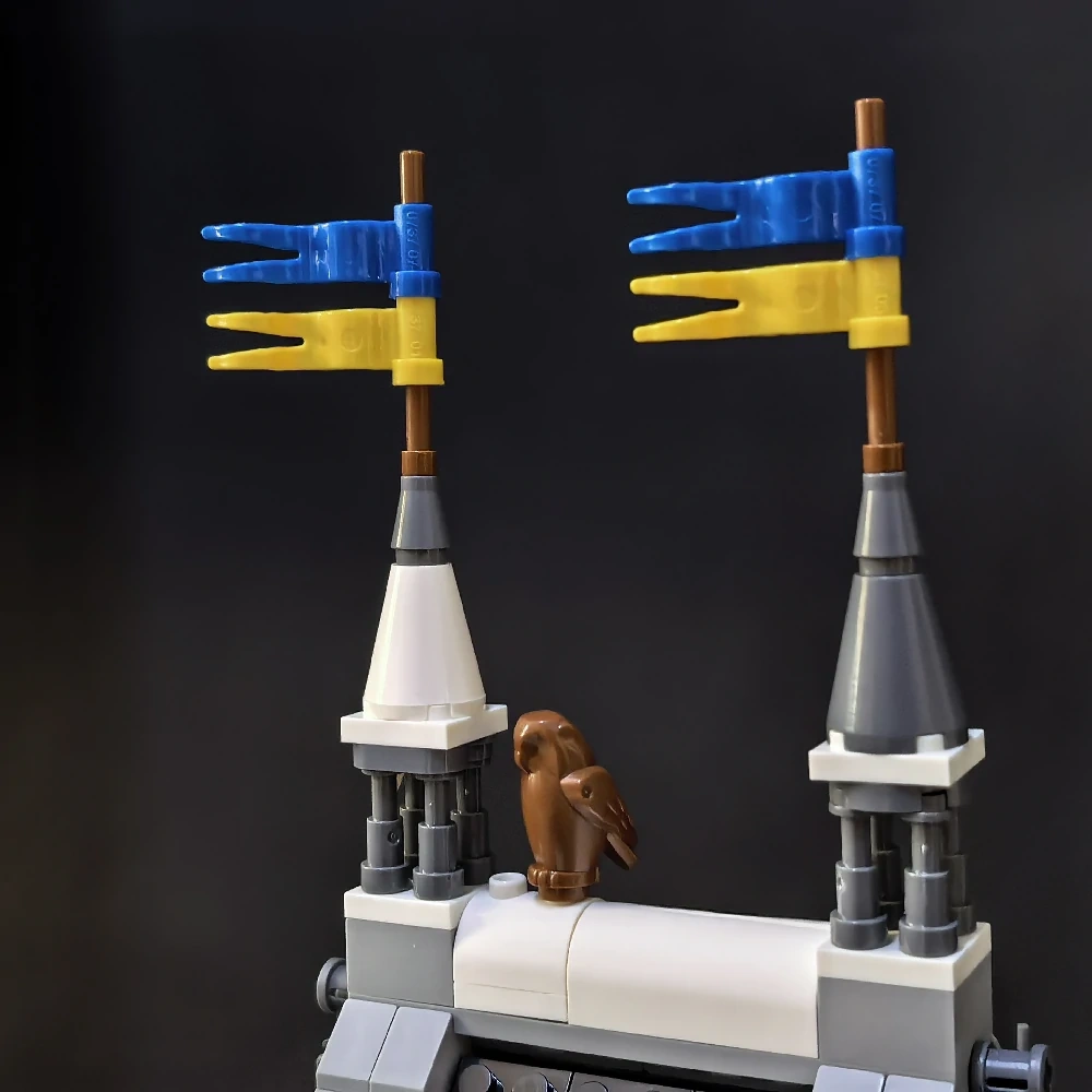 MOC 910029 Mountain Fortress