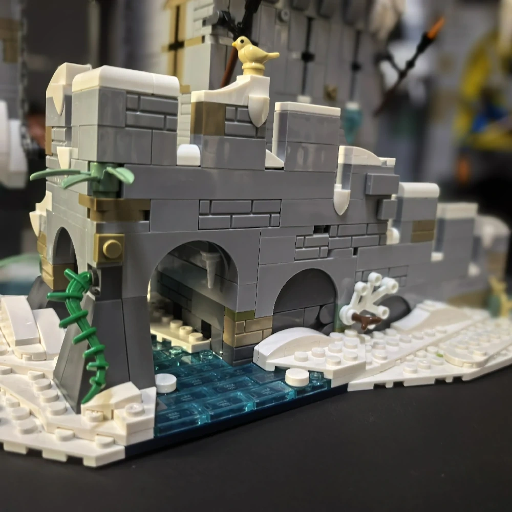 MOC 910029 Mountain Fortress