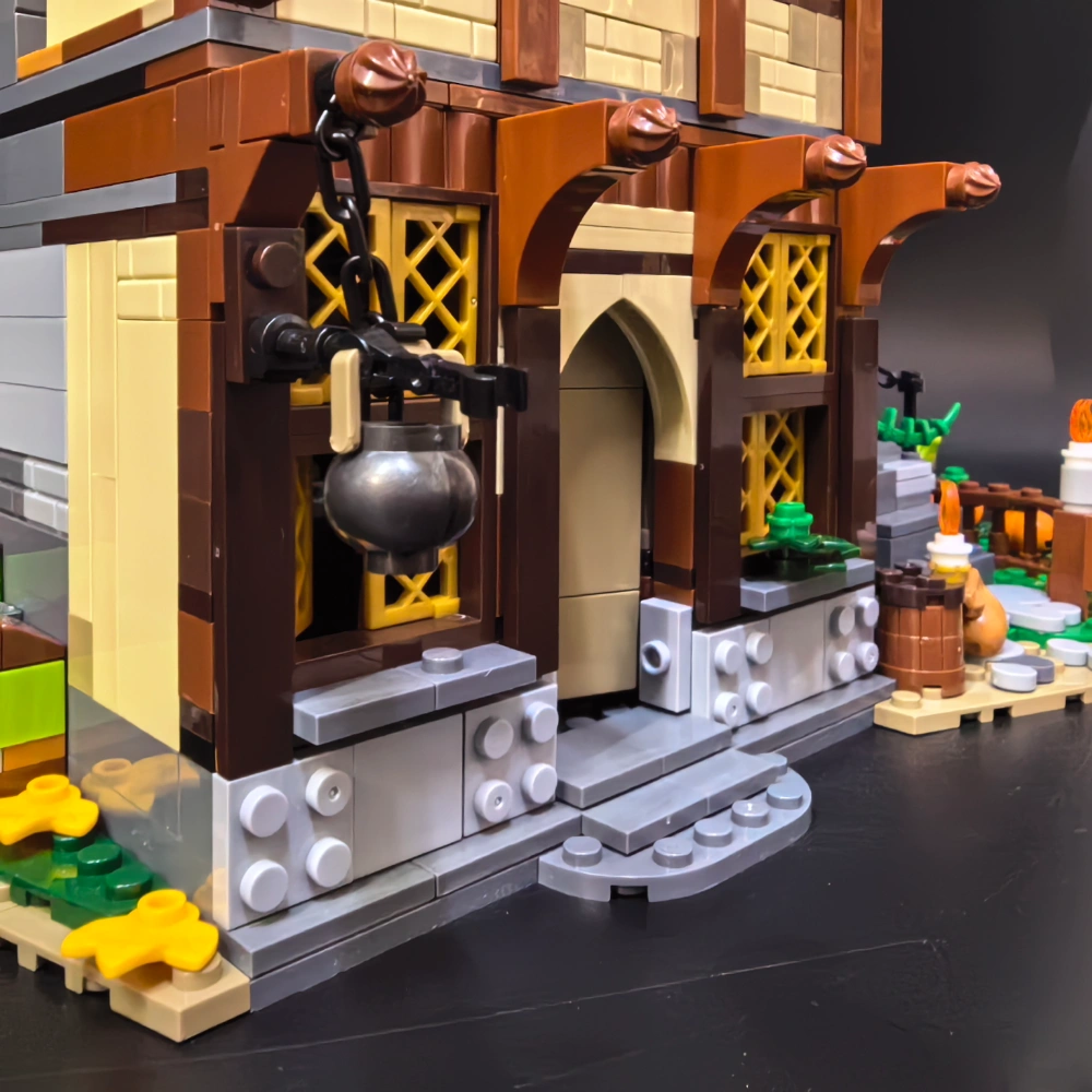 Medieval Alchemist MOC – Alternative to LEGO 21341