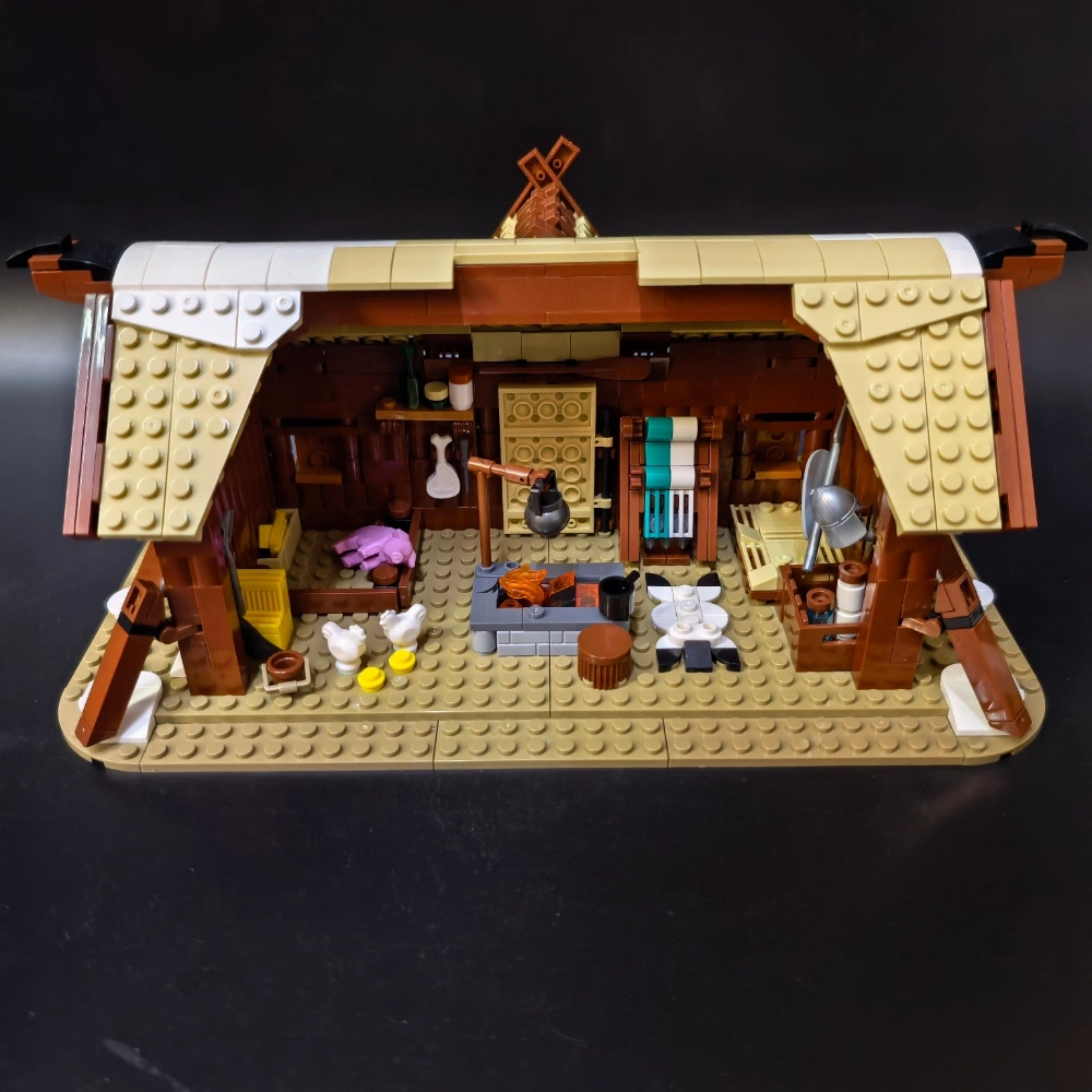 MOC 102557 Viking Longhouse