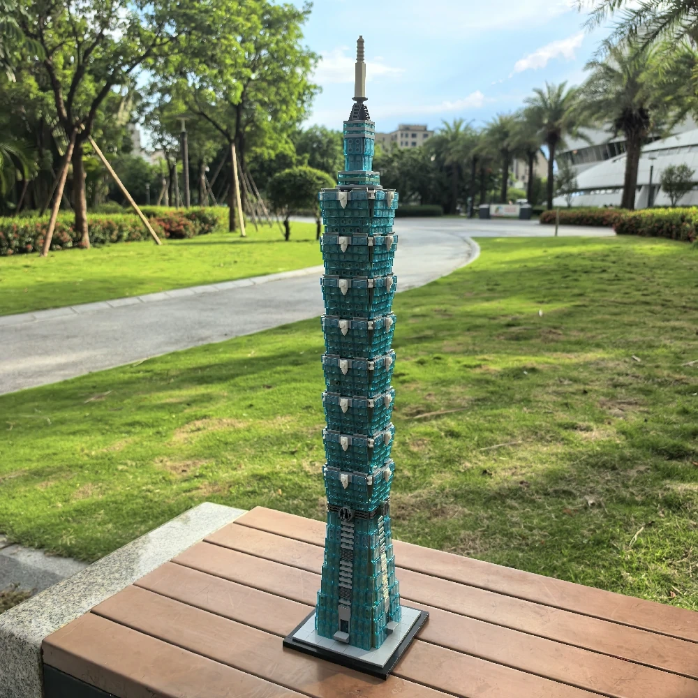 MOC 136995 Taipei 101 1:800 Scale