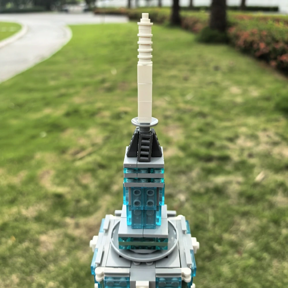 MOC 136995 Taipei 101 1:800 Scale