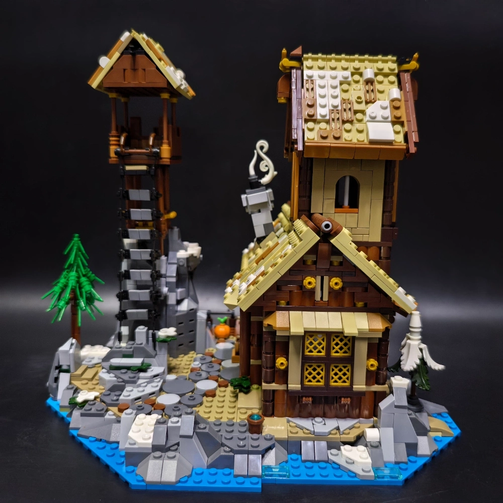 MOC 185525 Viking Port House