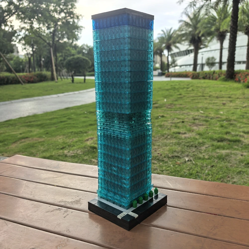 MOC 54323 Omniturm At 1/650th Scale
